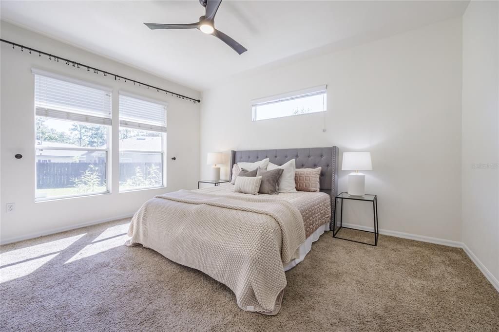 Active With Contract: $399,900 (4 beds, 3 baths, 2453 Square Feet)