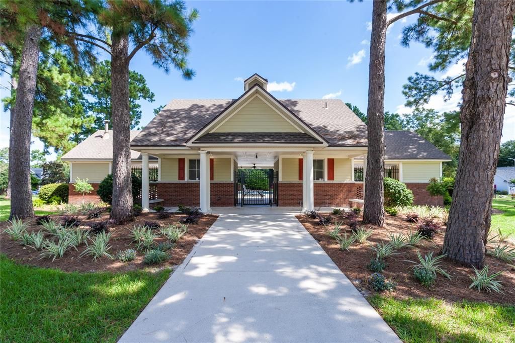 Active With Contract: $399,900 (4 beds, 3 baths, 2453 Square Feet)