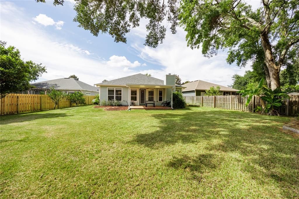 Active With Contract: $399,900 (4 beds, 3 baths, 2453 Square Feet)