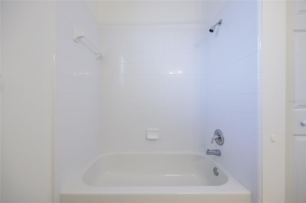 Active With Contract: $399,900 (4 beds, 3 baths, 2453 Square Feet)