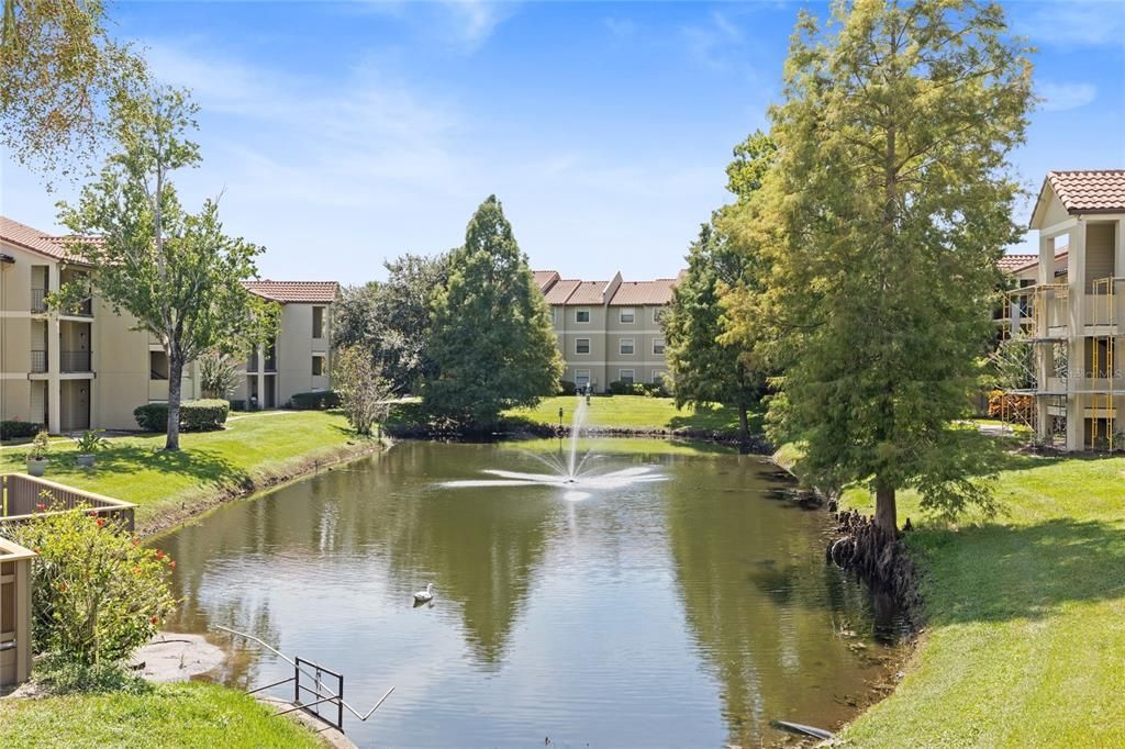 待售: $255,000 (2 贝兹, 2 浴室, 937 平方英尺)