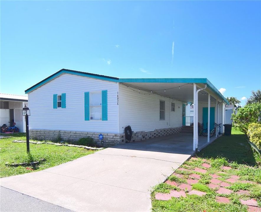 На продажу: $79,900 (3 спален, 2 ванн, 1120 Квадратных фут)