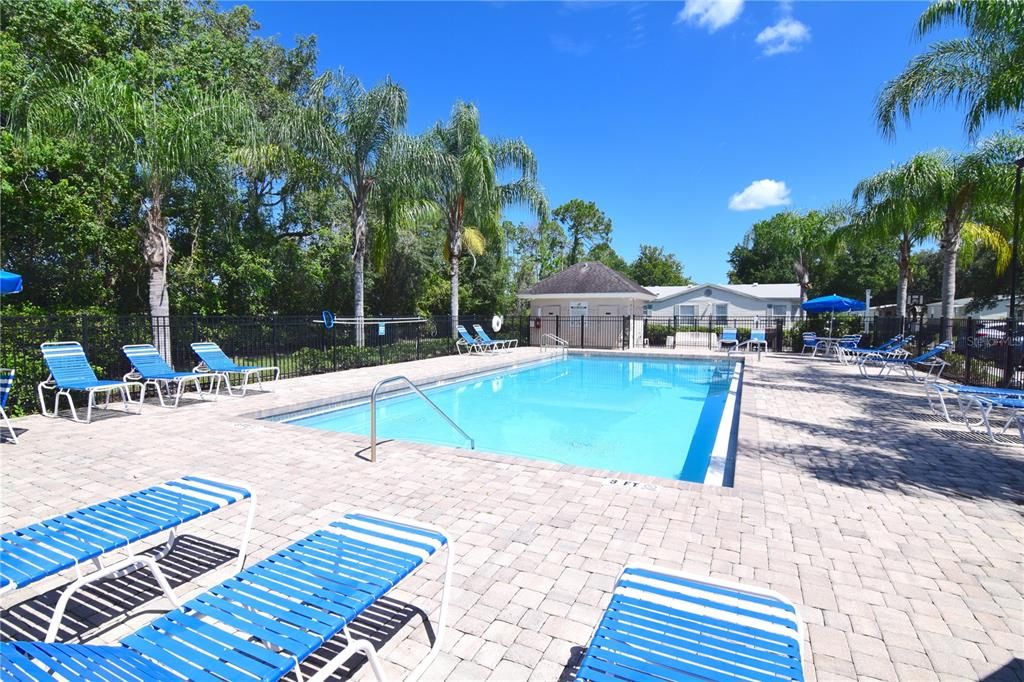 На продажу: $79,900 (3 спален, 2 ванн, 1120 Квадратных фут)