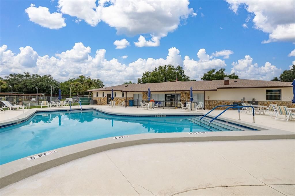 Activo con contrato: $169,000 (2 camas, 2 baños, 972 Pies cuadrados)