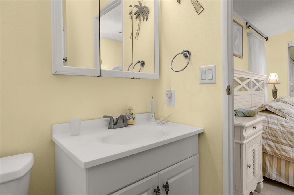 Activo con contrato: $169,000 (2 camas, 2 baños, 972 Pies cuadrados)