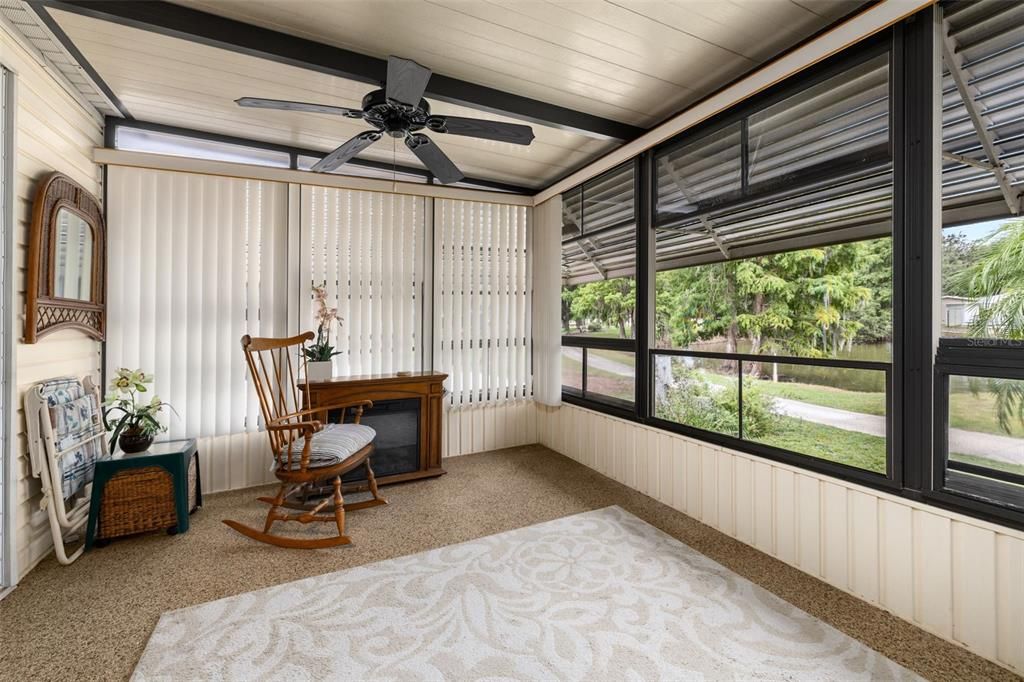 Activo con contrato: $169,000 (2 camas, 2 baños, 972 Pies cuadrados)