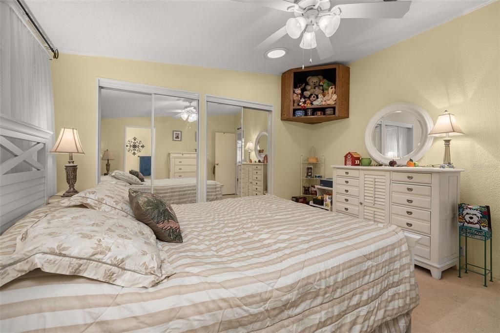 Activo con contrato: $169,000 (2 camas, 2 baños, 972 Pies cuadrados)