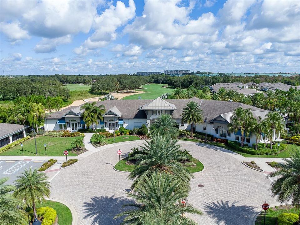 Active With Contract: $339,900 (2 beds, 2 baths, 1557 Square Feet)