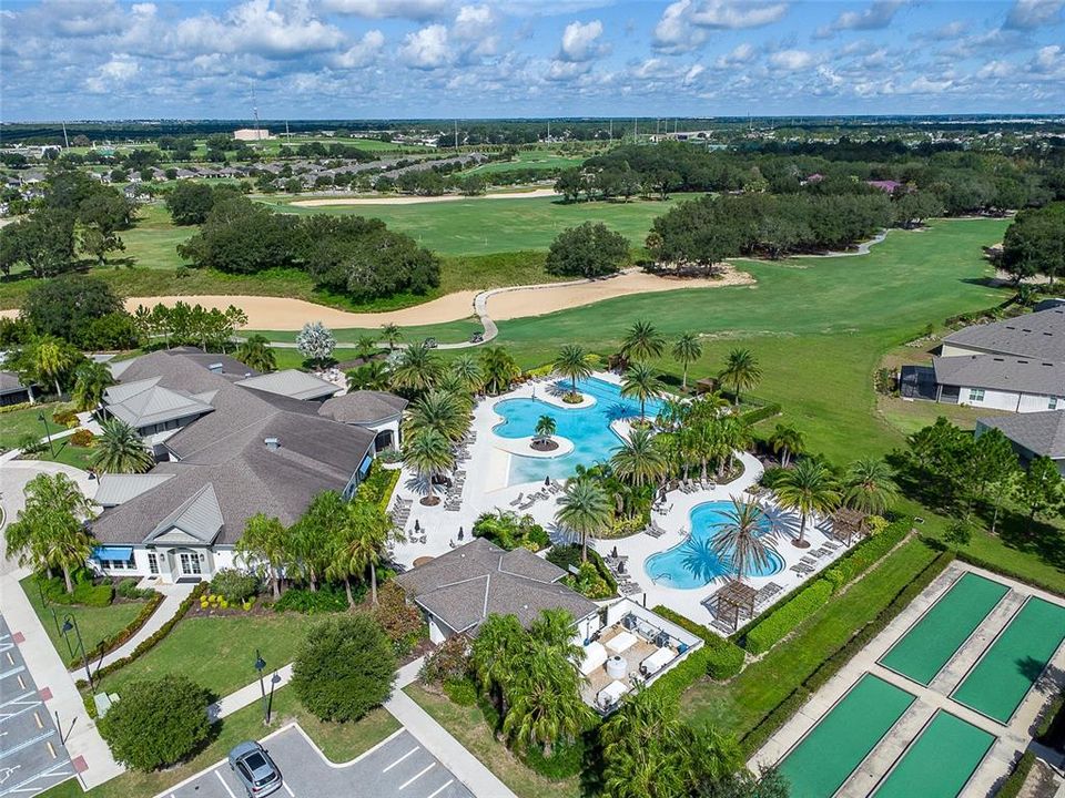 Active With Contract: $339,900 (2 beds, 2 baths, 1557 Square Feet)