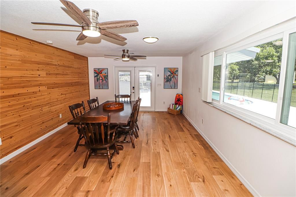 Activo con contrato: $399,000 (3 camas, 2 baños, 1442 Pies cuadrados)