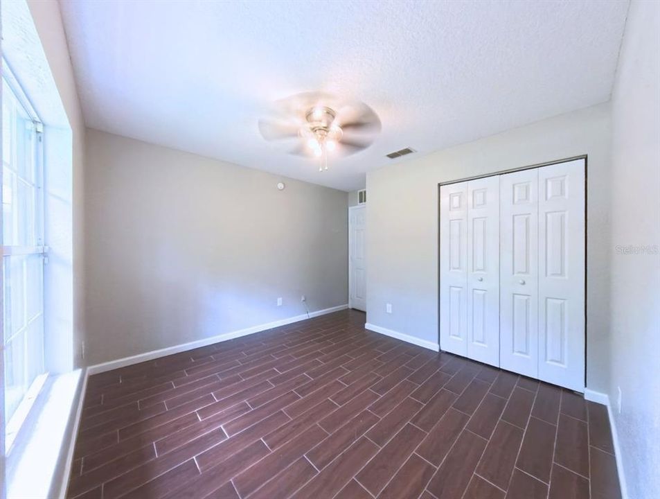 Activo con contrato: $299,999 (3 camas, 2 baños, 1362 Pies cuadrados)