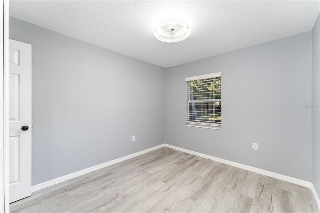 待售: $350,000 (3 贝兹, 2 浴室, 1600 平方英尺)