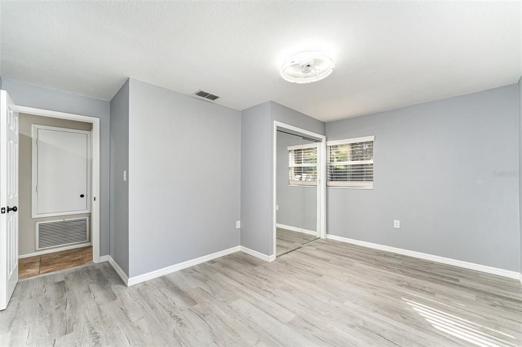 待售: $350,000 (3 贝兹, 2 浴室, 1600 平方英尺)