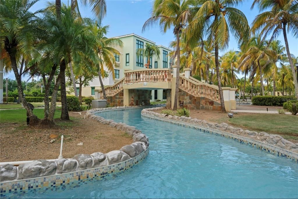 Active With Contract: $329,000 (3 beds, 2 baths, 1168 Square Feet)