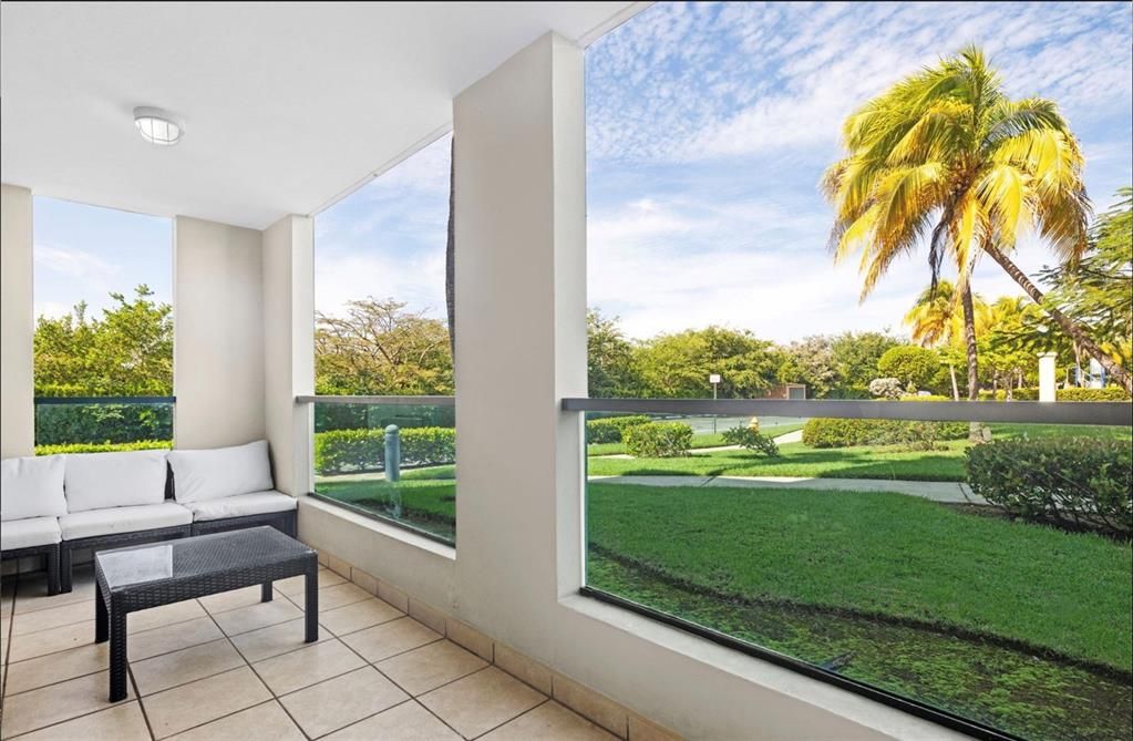 Active With Contract: $329,000 (3 beds, 2 baths, 1168 Square Feet)