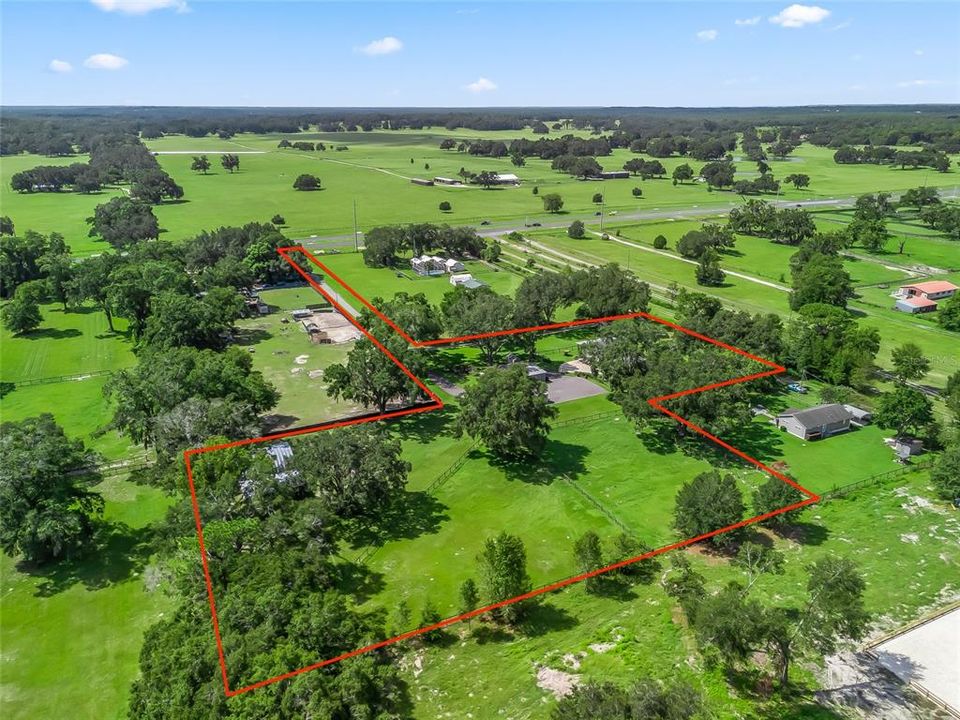 En Renta: $5,995 (4 camas, 1 baños, 1132 Pies cuadrados)