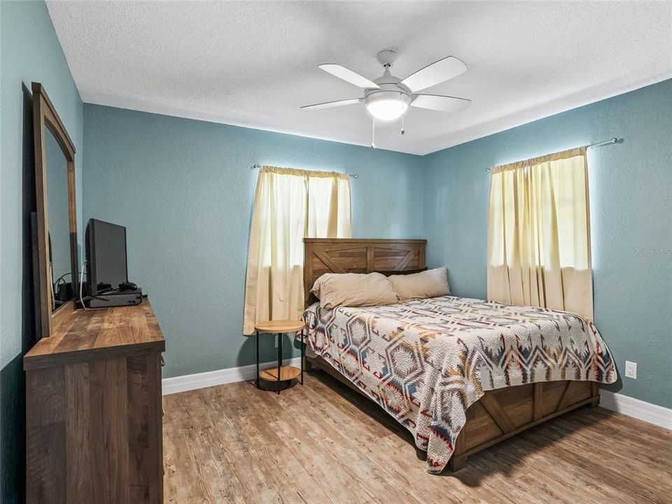 En Renta: $5,995 (4 camas, 1 baños, 1132 Pies cuadrados)