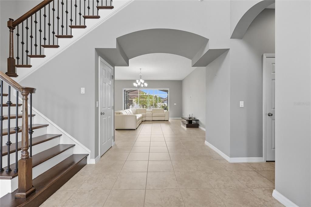 Activo con contrato: $650,000 (4 camas, 3 baños, 3282 Pies cuadrados)