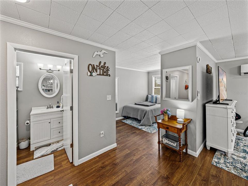 На продажу: $649,000 (3 спален, 2 ванн, 1461 Квадратных фут)