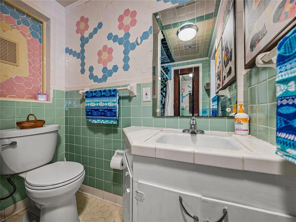 На продажу: $649,000 (3 спален, 2 ванн, 1461 Квадратных фут)