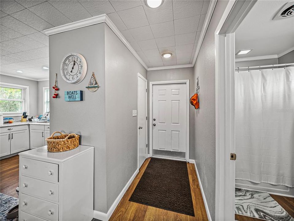 На продажу: $649,000 (3 спален, 2 ванн, 1461 Квадратных фут)