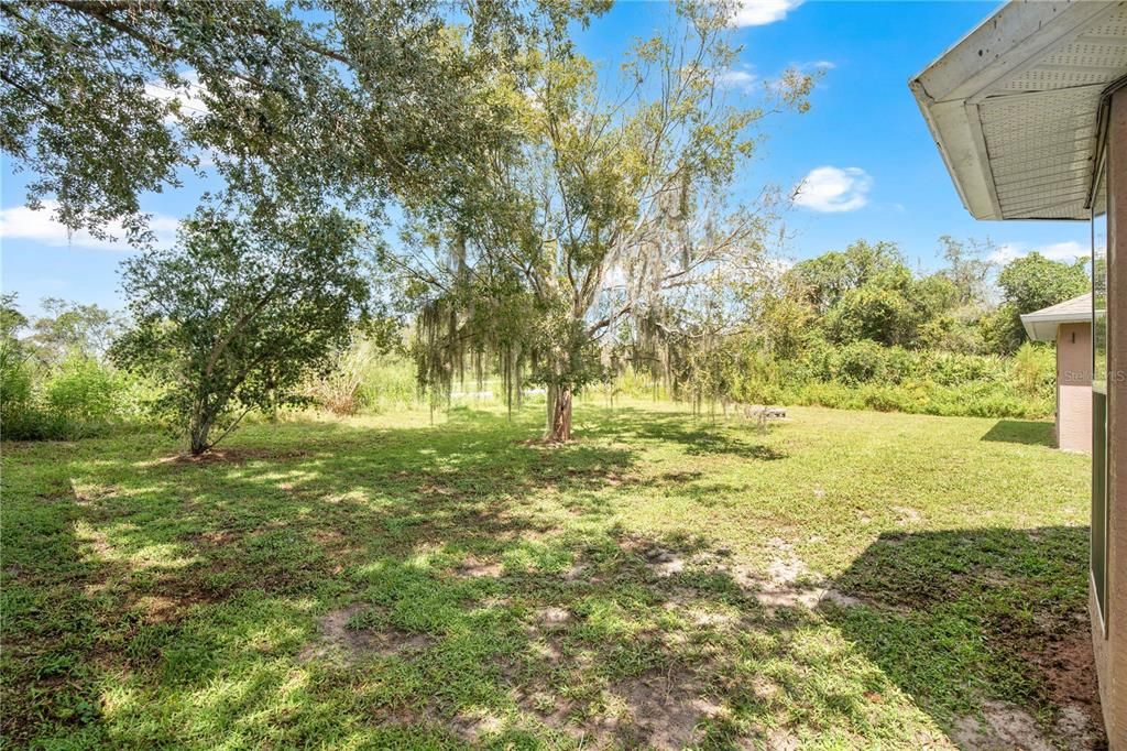 合同活跃: $395,000 (4 贝兹, 2 浴室, 2397 平方英尺)