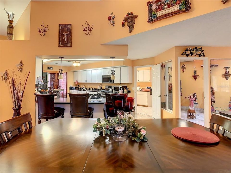 待售: $850,000 (4 贝兹, 3 浴室, 4641 平方英尺)