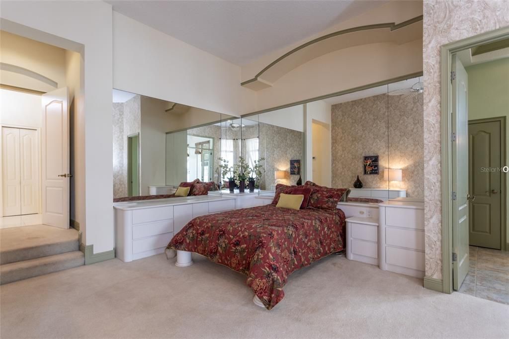 待售: $2,000,000 (3 贝兹, 3 浴室, 3476 平方英尺)