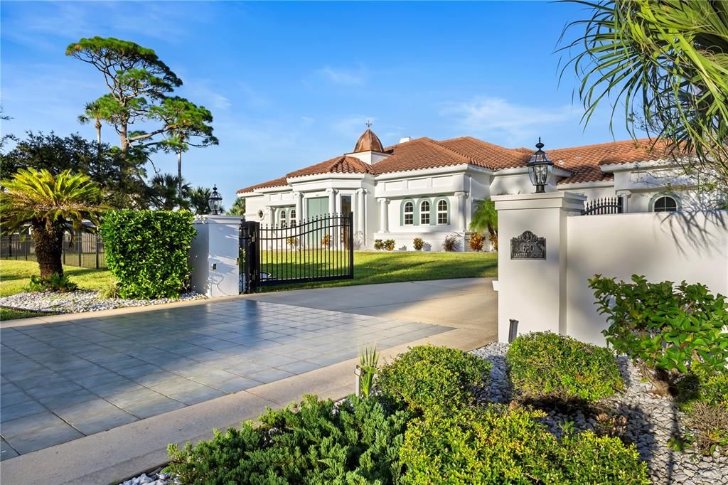 待售: $2,000,000 (3 贝兹, 3 浴室, 3476 平方英尺)