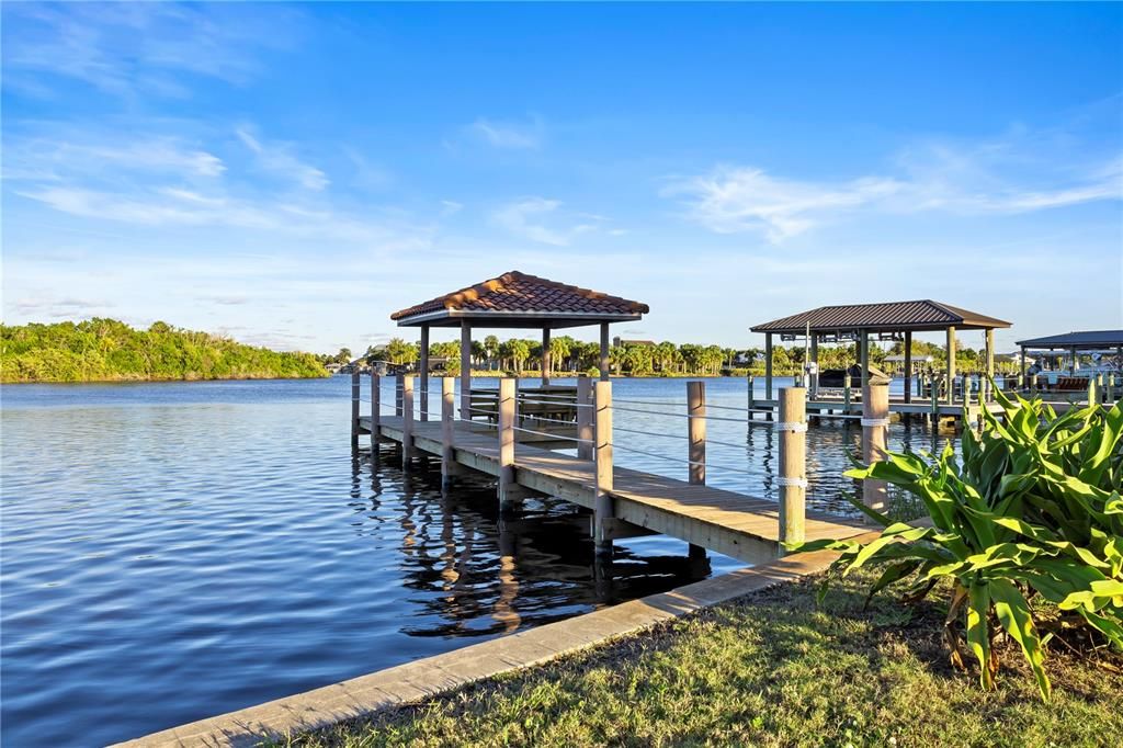 待售: $2,000,000 (3 贝兹, 3 浴室, 3476 平方英尺)