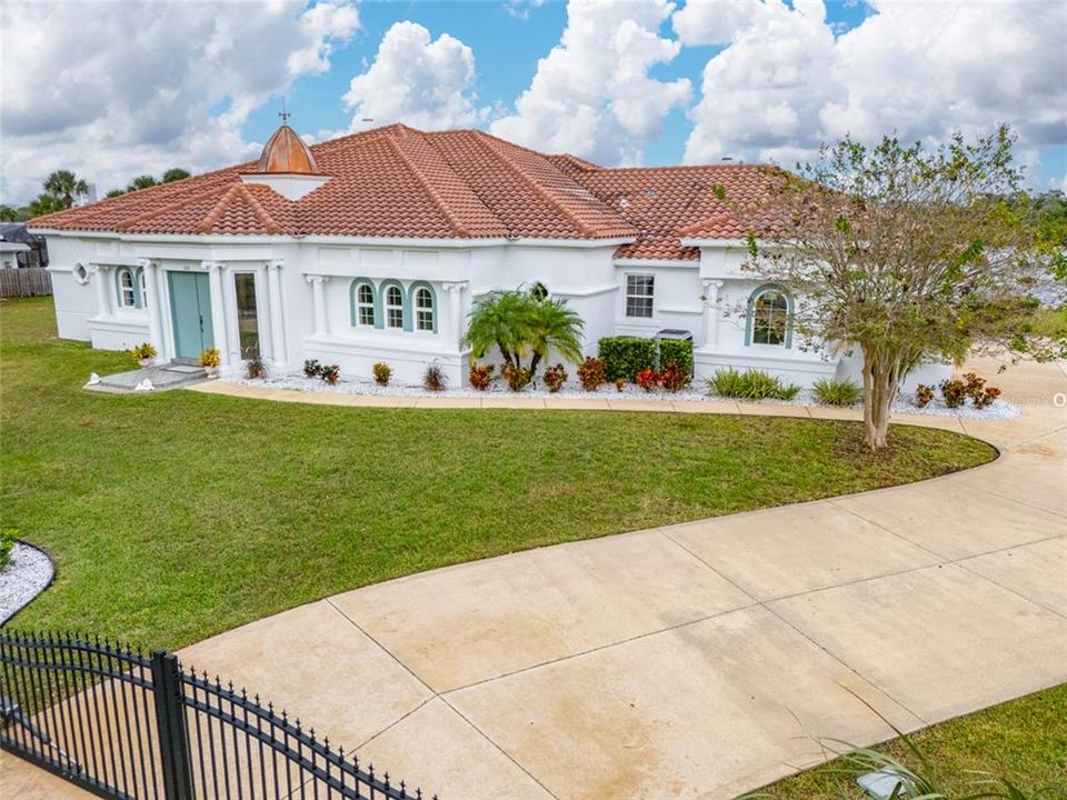 待售: $2,000,000 (3 贝兹, 3 浴室, 3476 平方英尺)