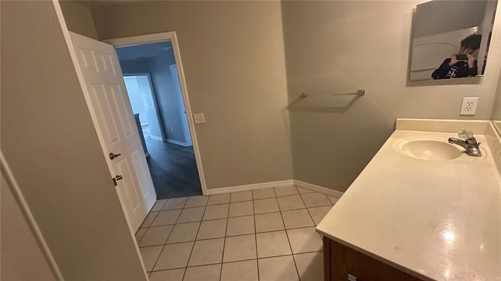 For Rent: $2,800 (4 beds, 2 baths, 2900 Square Feet)