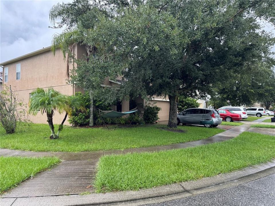 For Rent: $2,800 (4 beds, 2 baths, 2900 Square Feet)