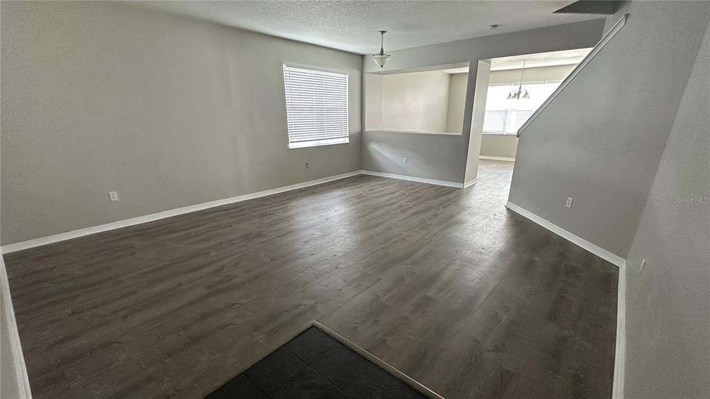 For Rent: $2,800 (4 beds, 2 baths, 2900 Square Feet)