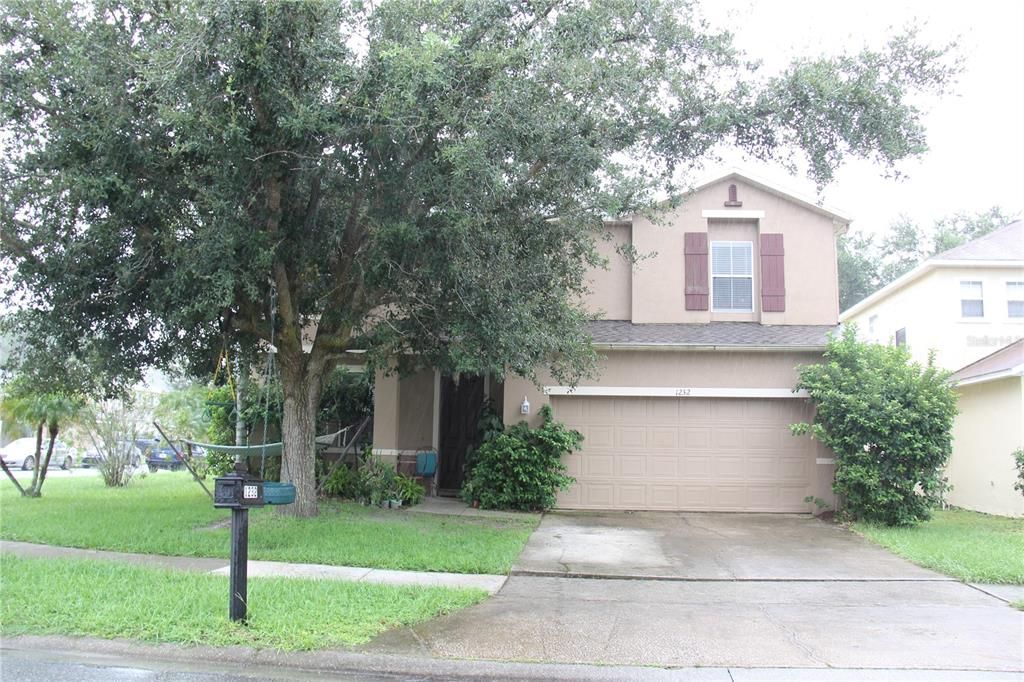 For Rent: $2,800 (4 beds, 2 baths, 2900 Square Feet)