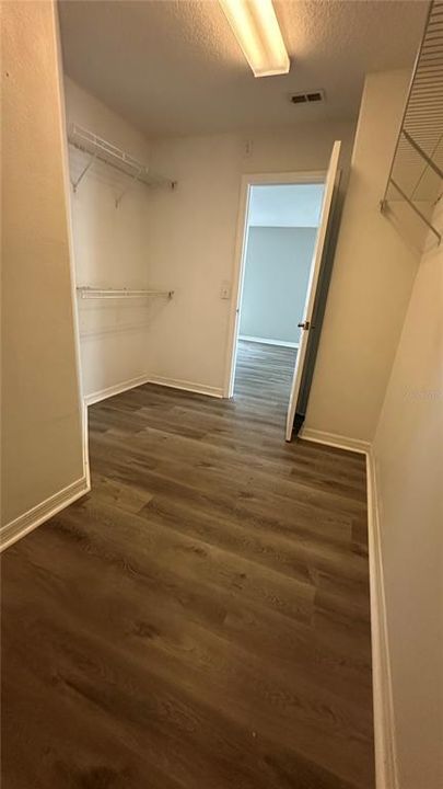 For Rent: $2,800 (4 beds, 2 baths, 2900 Square Feet)