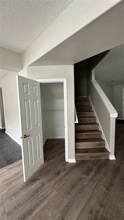 For Rent: $2,800 (4 beds, 2 baths, 2900 Square Feet)