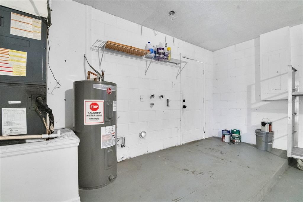 For Sale: $420,000 (3 beds, 2 baths, 1788 Square Feet)