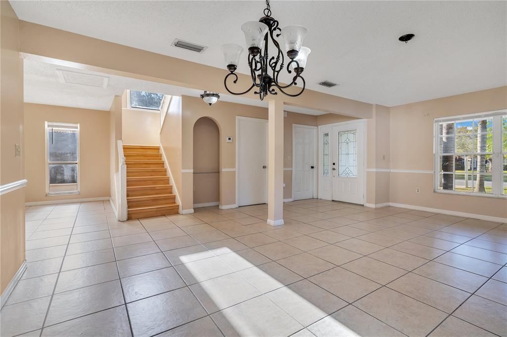 For Sale: $420,000 (3 beds, 2 baths, 1788 Square Feet)