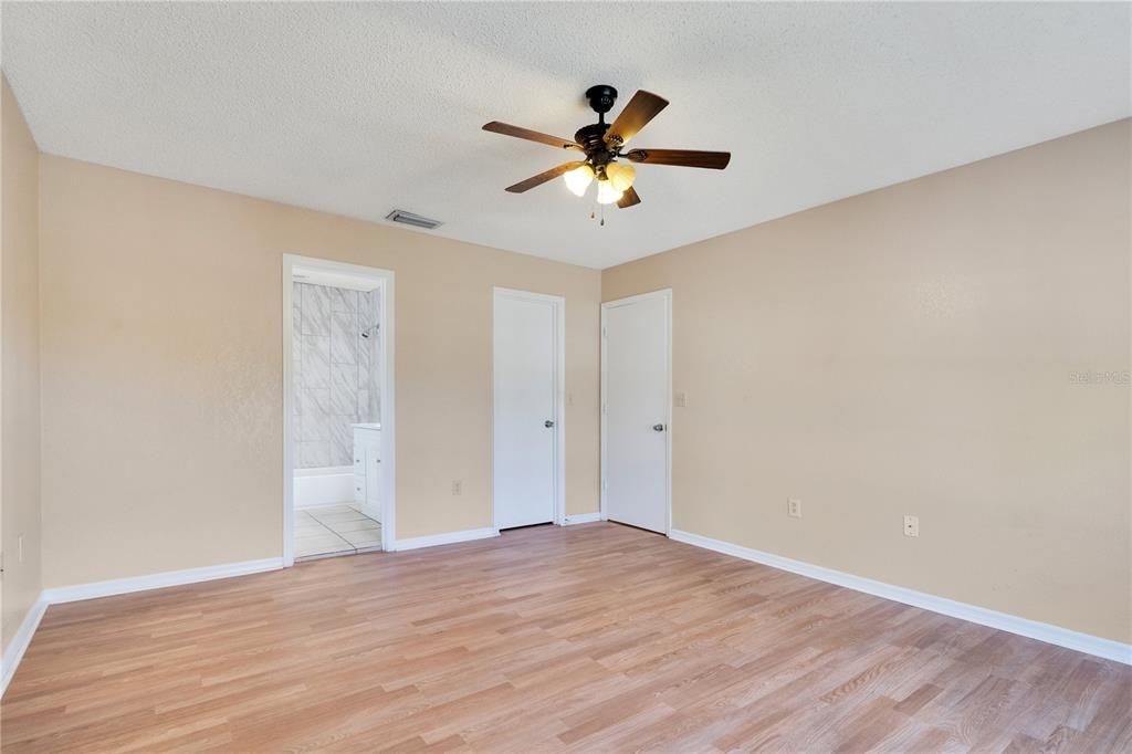 For Sale: $420,000 (3 beds, 2 baths, 1788 Square Feet)