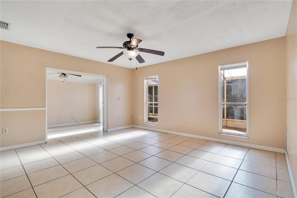 For Sale: $420,000 (3 beds, 2 baths, 1788 Square Feet)