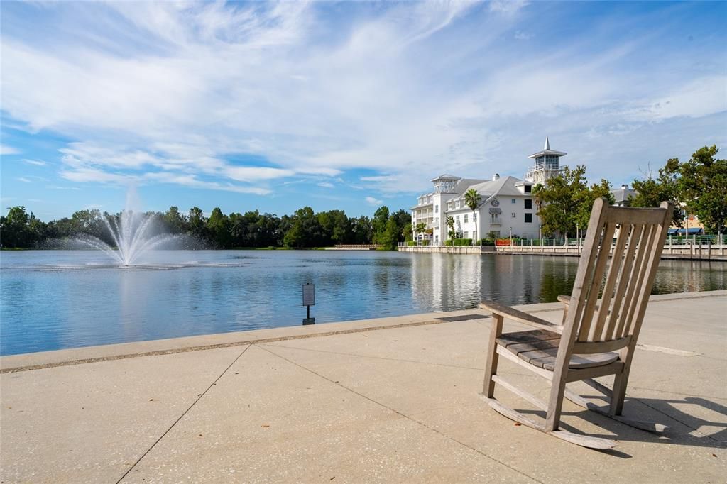 Activo con contrato: $699,000 (3 camas, 2 baños, 1644 Pies cuadrados)