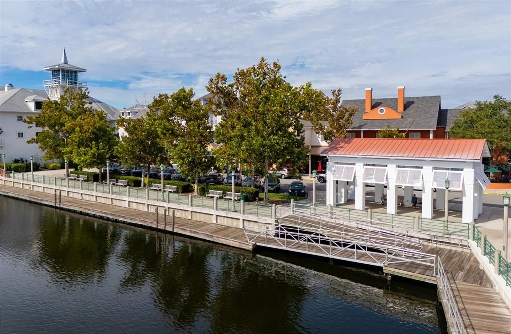 Activo con contrato: $699,000 (3 camas, 2 baños, 1644 Pies cuadrados)