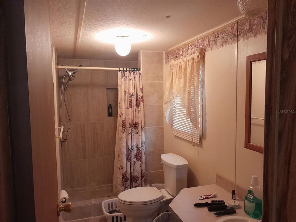 For Sale: $170,000 (3 beds, 2 baths, 960 Square Feet)