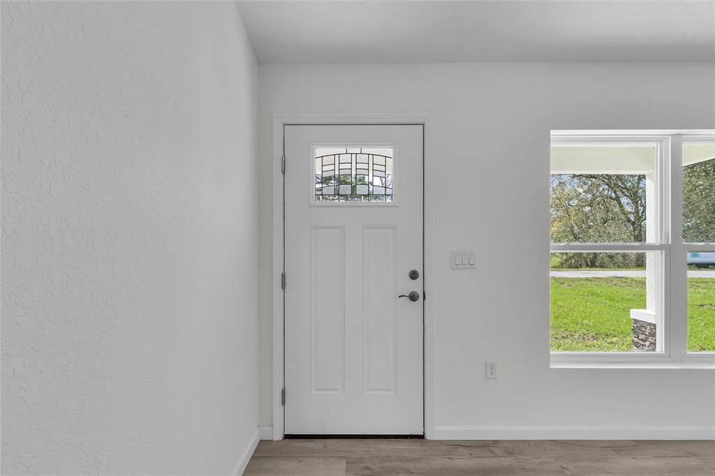 For Sale: $225,000 (3 beds, 2 baths, 1173 Square Feet)