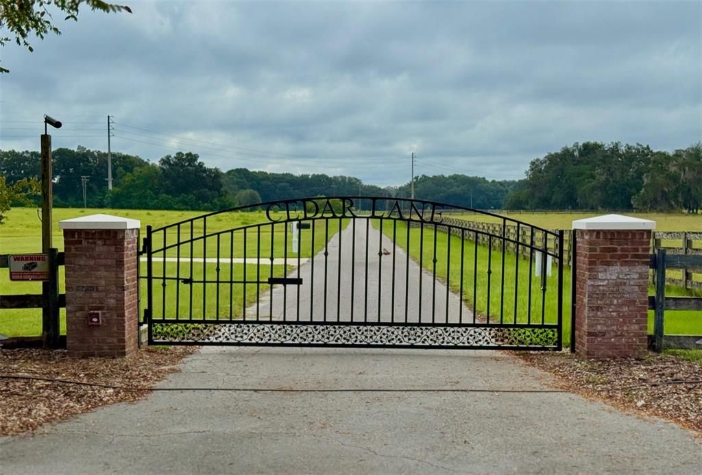 待售: $285,000 (10.00 acres)