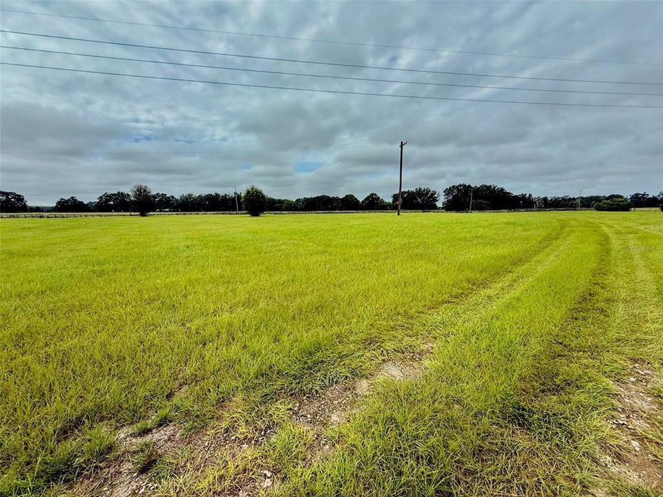 待售: $285,000 (10.00 acres)