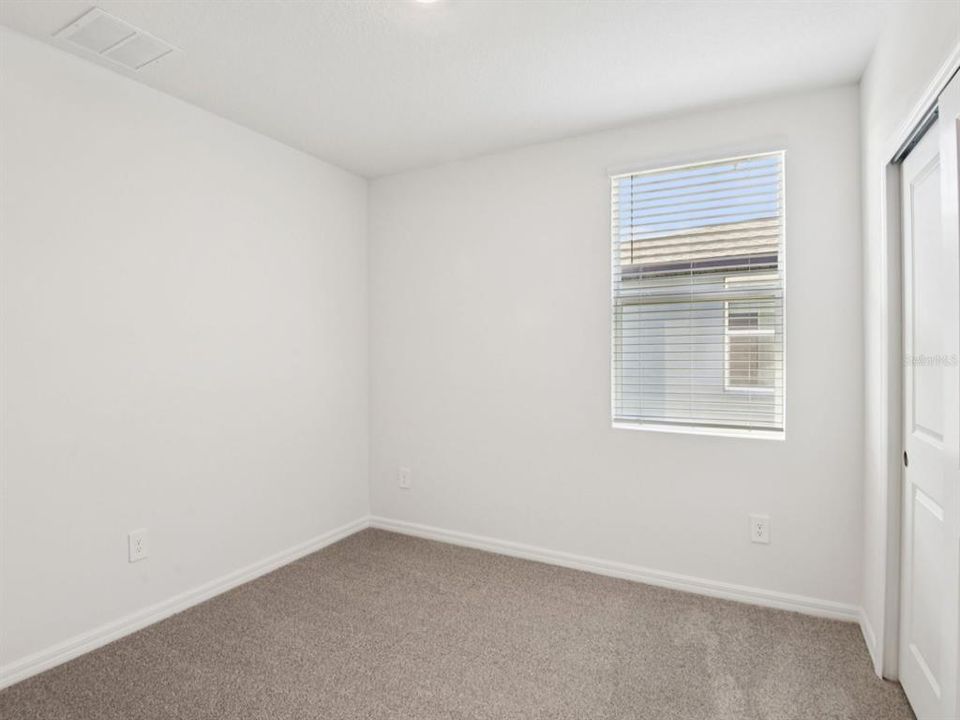 На продажу: $267,660 (3 спален, 2 ванн, 1269 Квадратных фут)