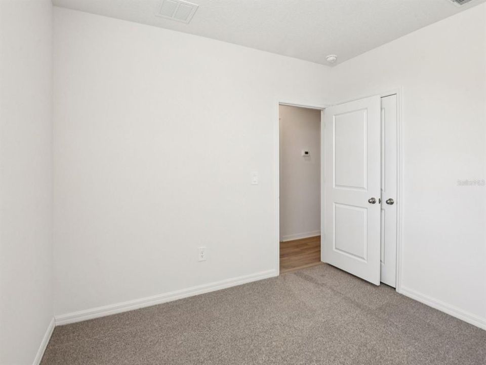 На продажу: $267,660 (3 спален, 2 ванн, 1269 Квадратных фут)