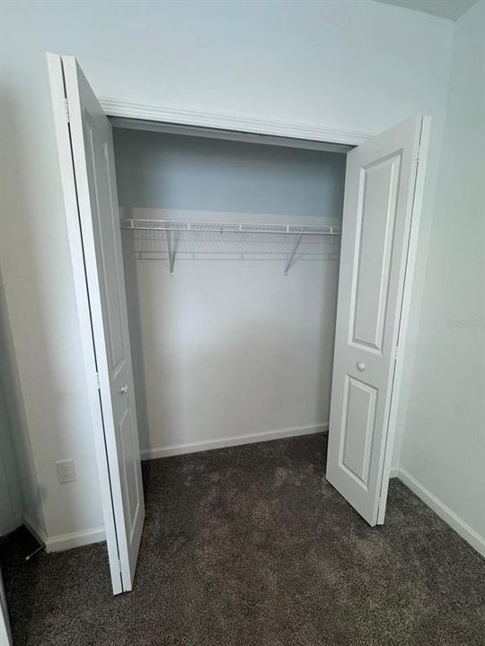 合同活跃: $2,000 (3 贝兹, 2 浴室, 1689 平方英尺)